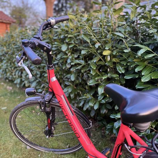 Freie Plätze in der Fahrradabstellanlage am Bahnhof 